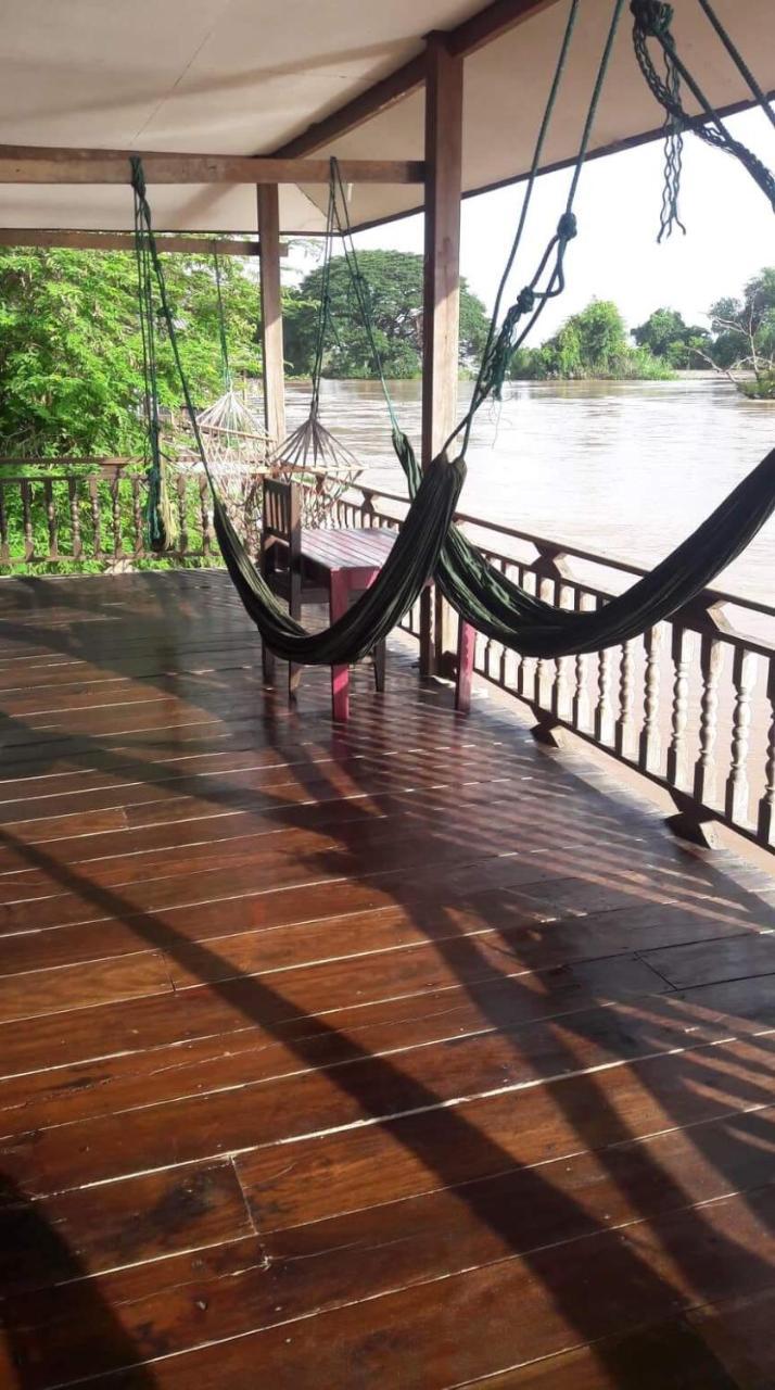 Riverside Bungalow Hotel Ban Dondét Esterno foto